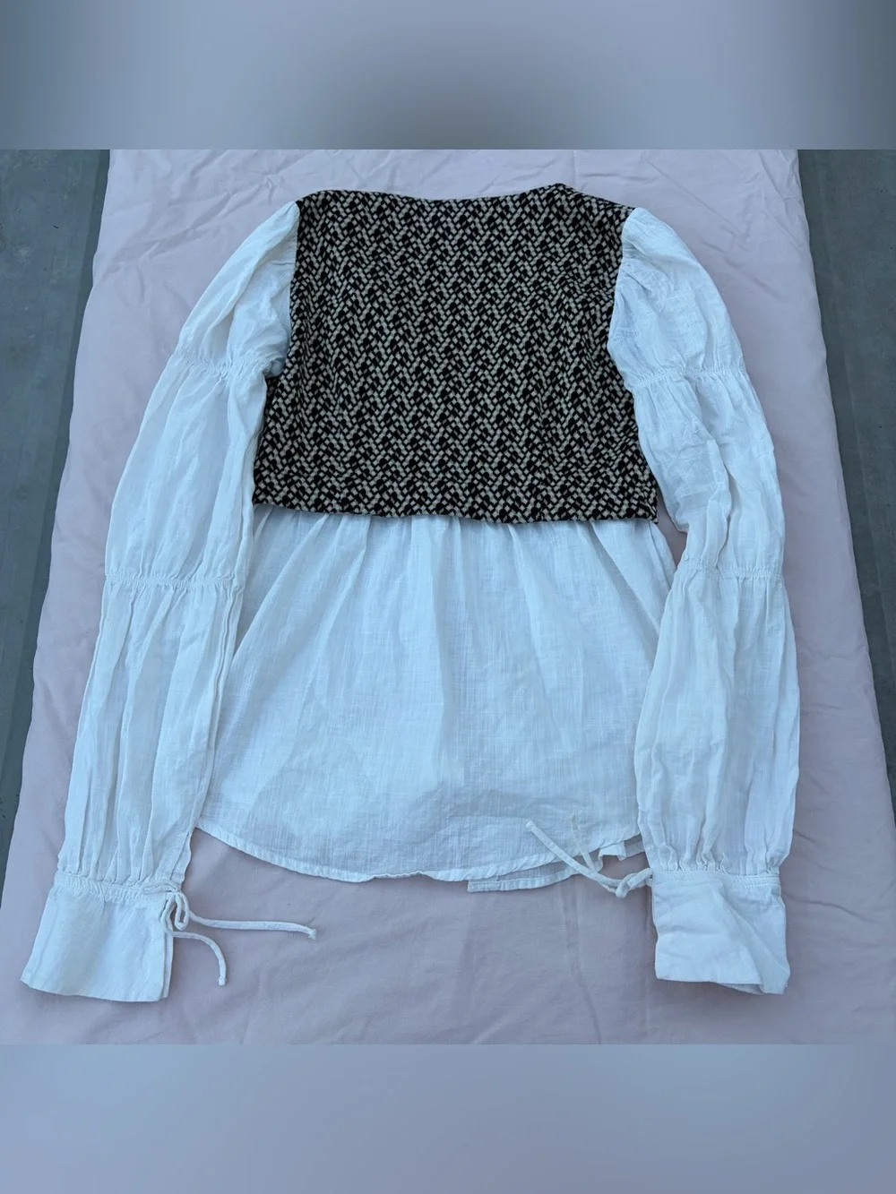 By Anthropologie Layered Jacquard Vest & Blouse, Puff Sleeve Office Streetwear
